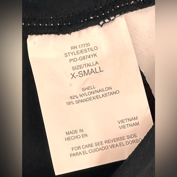 LGBTQ Unisex Black & White Long Sleeve Pride Adult Rash guard Swim/Athletic Top - Picture 4 of 8